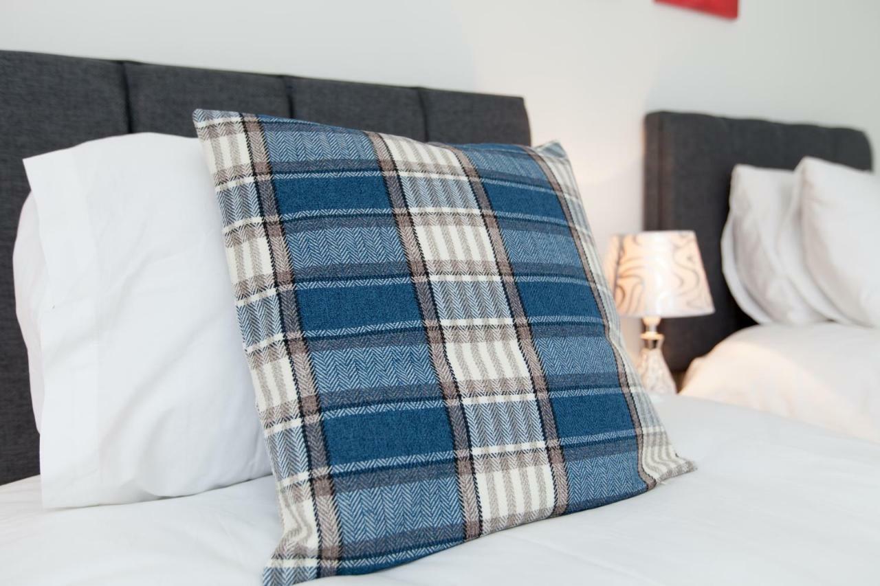 Prime Commuter Executive Apartment Данфермлин Экстерьер фото