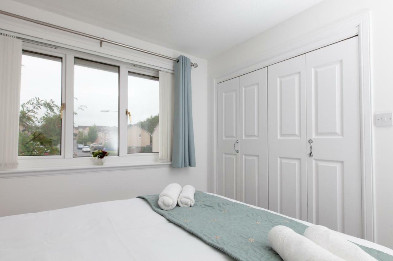 Prime Commuter Executive Apartment Данфермлин Экстерьер фото